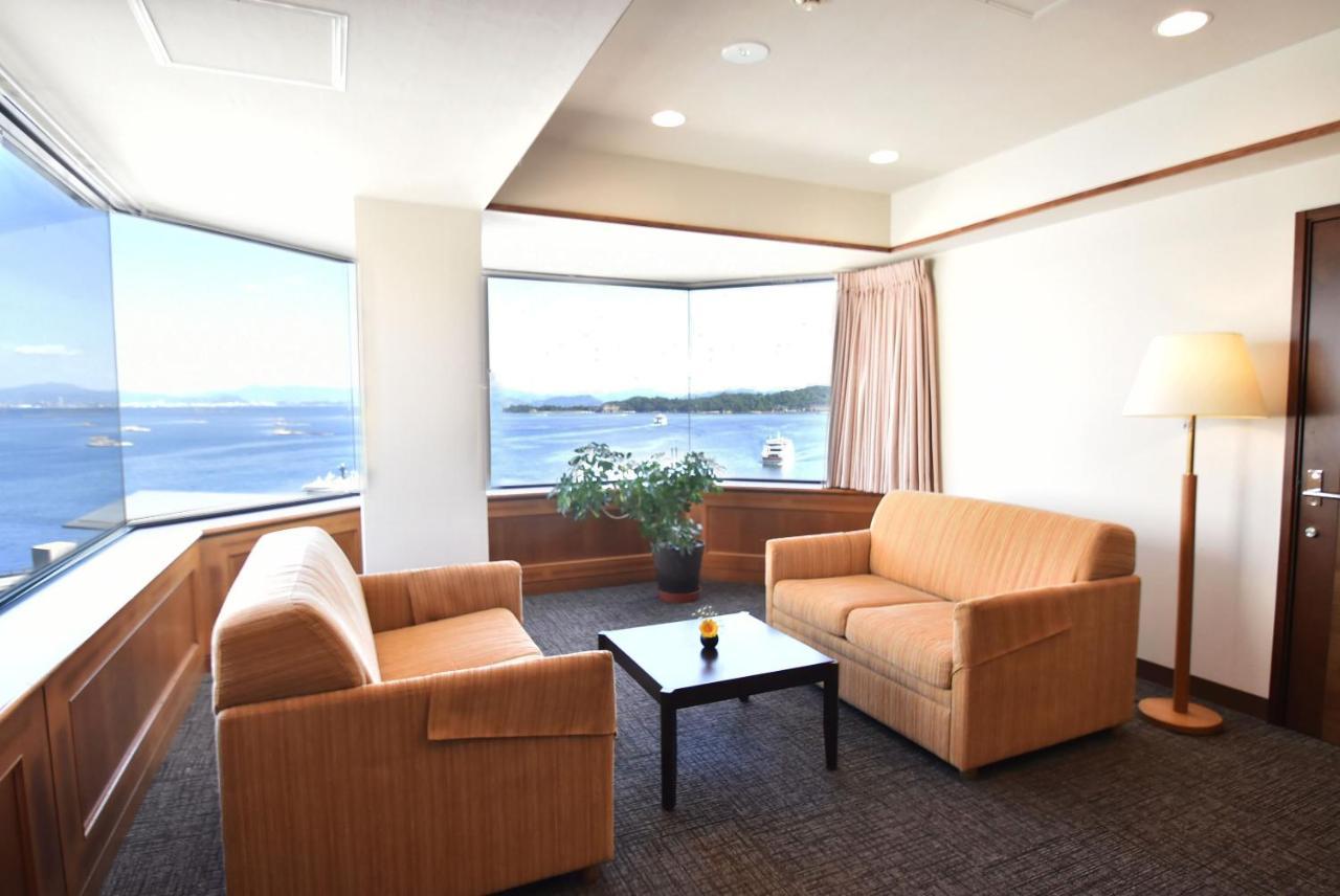Miyajima Coral Hotel Hatsukaichi Exteriör bild