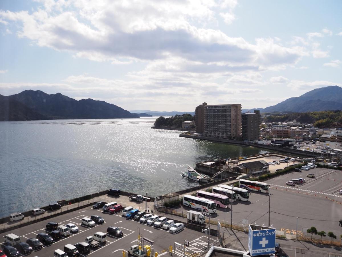 Miyajima Coral Hotel Hatsukaichi Exteriör bild