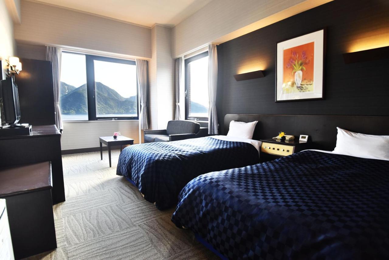 Miyajima Coral Hotel Hatsukaichi Exteriör bild