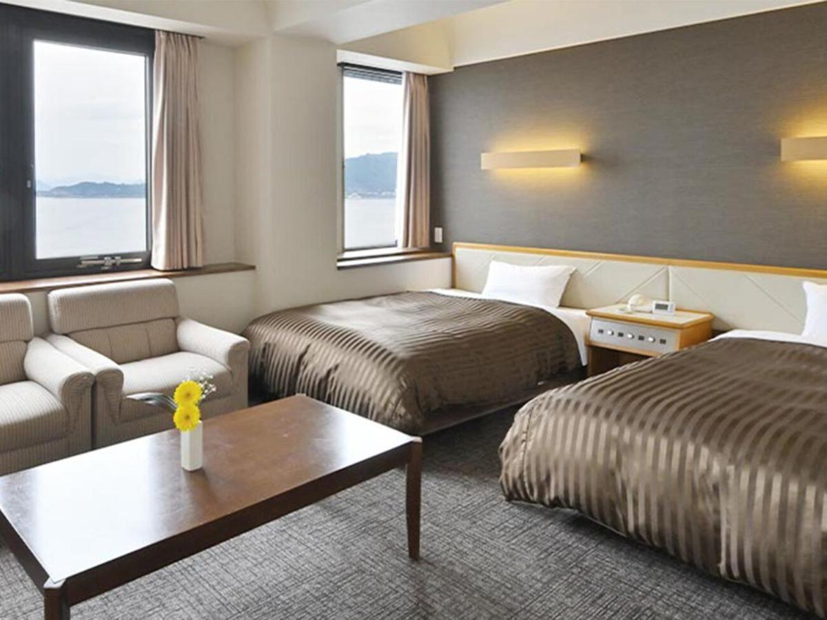 Miyajima Coral Hotel Hatsukaichi Exteriör bild