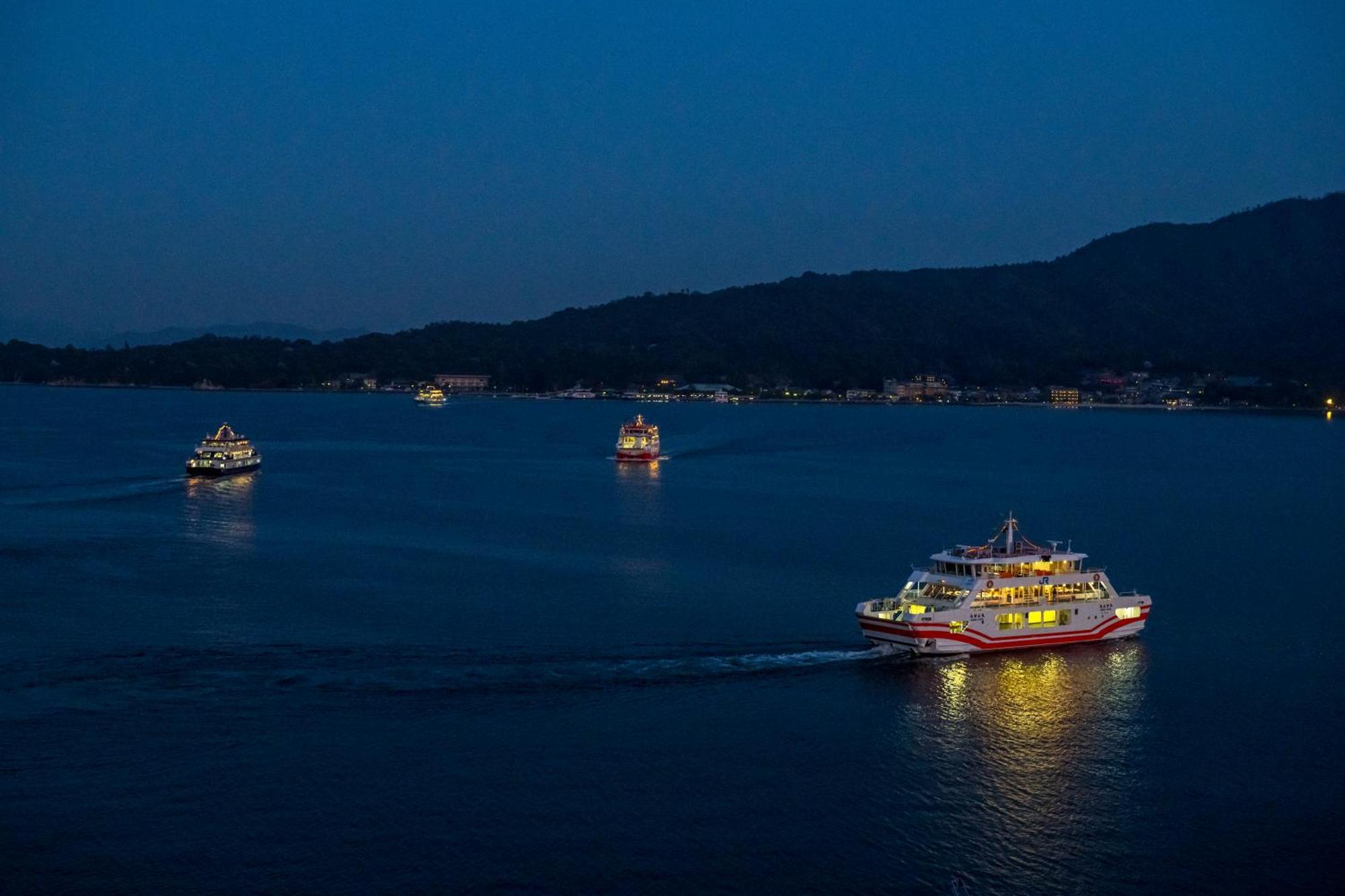 Miyajima Coral Hotel Hatsukaichi Exteriör bild